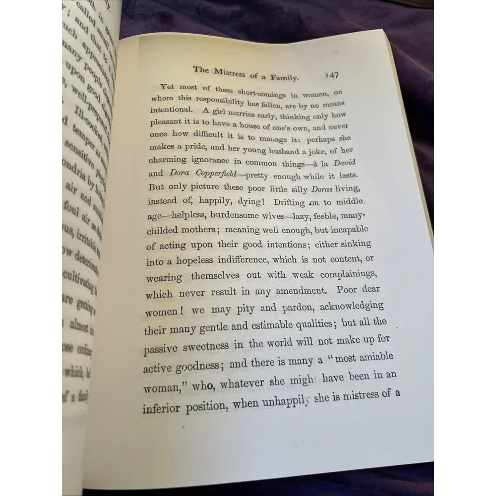 Woman's Thoughts about Women by Dinah Maria Craik  Leopoldo Classic Library - Picture 5 of 8